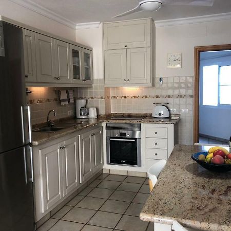Apartamentos El Faro 푸에르토나오스 외부 사진