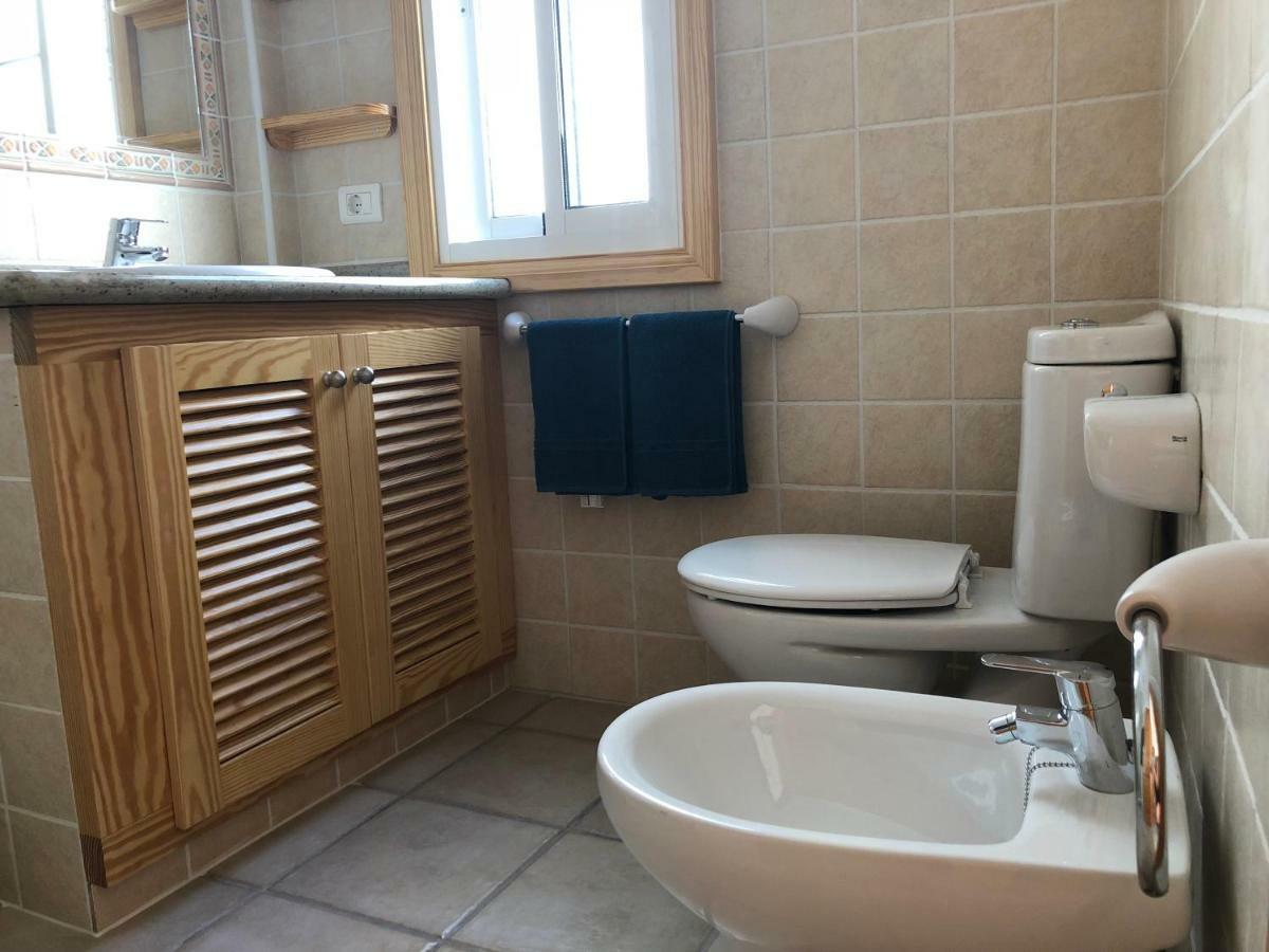 Apartamentos El Faro 푸에르토나오스 외부 사진