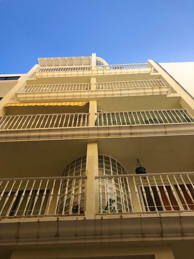 Apartamentos El Faro 푸에르토나오스 외부 사진